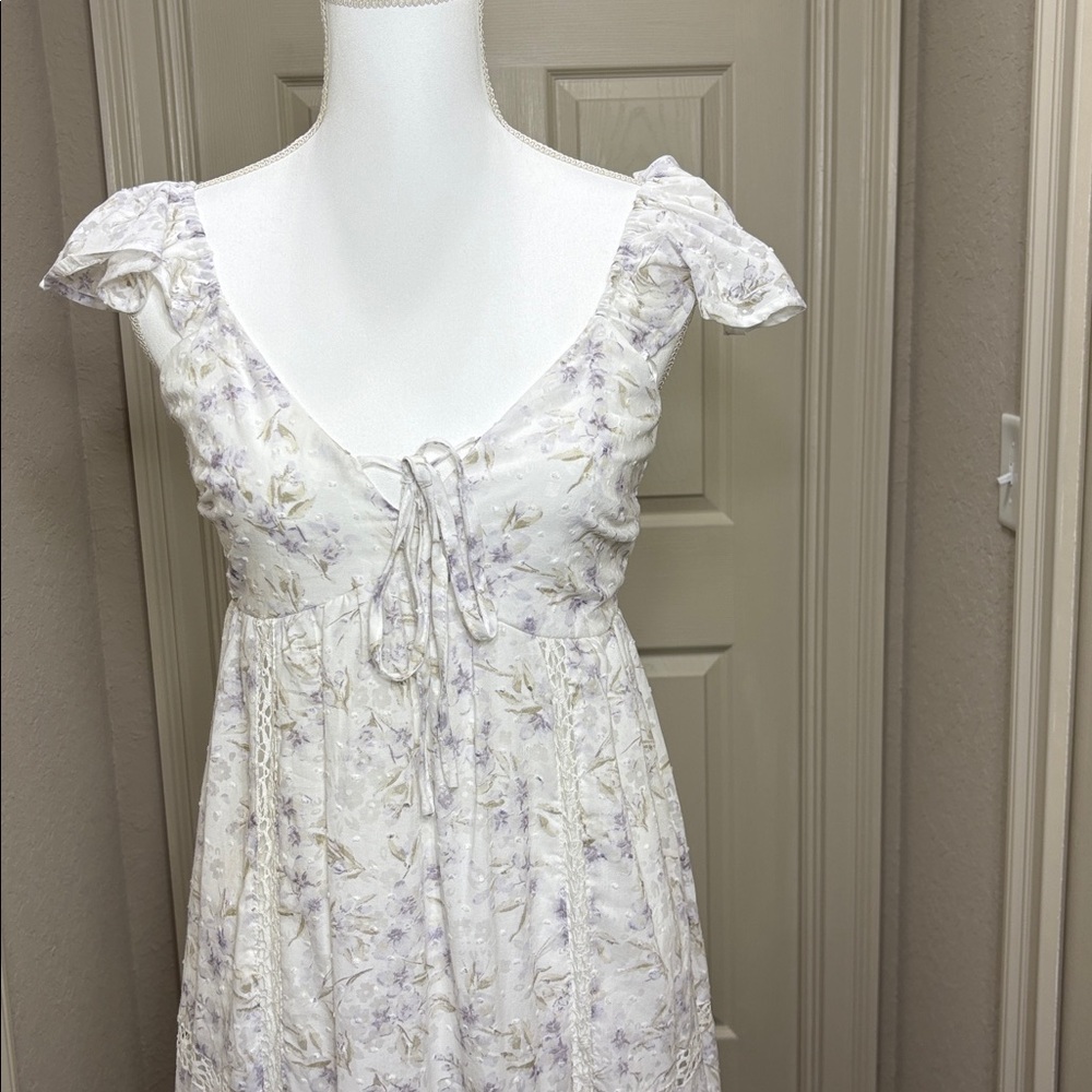 “And Now This” Crochet Trim Empire Waist Floral Maxi Dress White/Lilac NWT SizeS - Picture 3 of 12